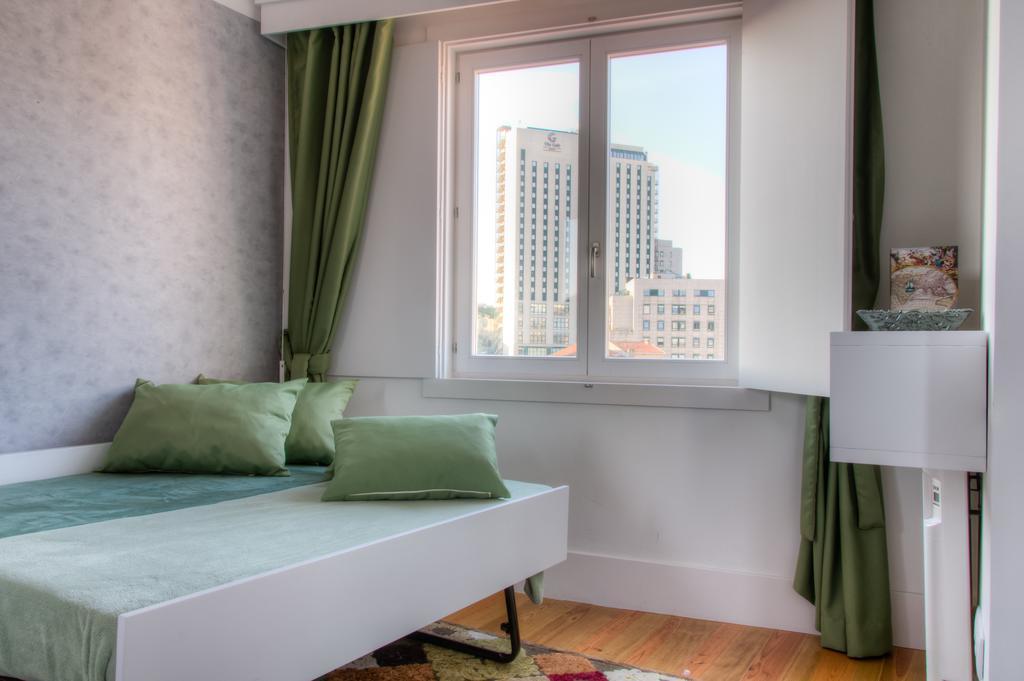 Apartament Your Owm